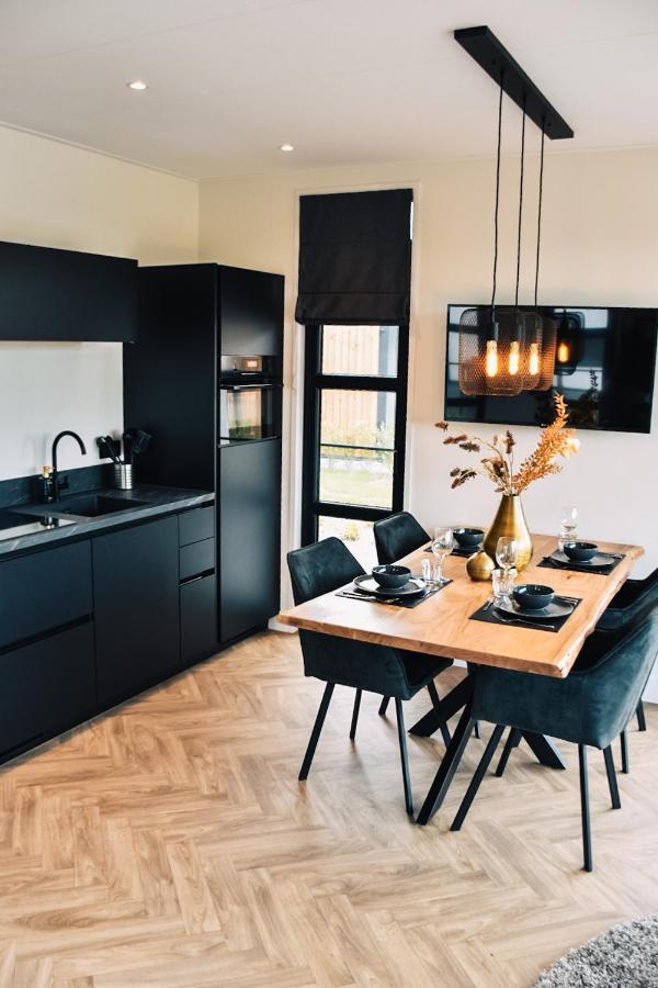 Marinapark Residentie Nieuw Loosdrecht Villa Exterior foto