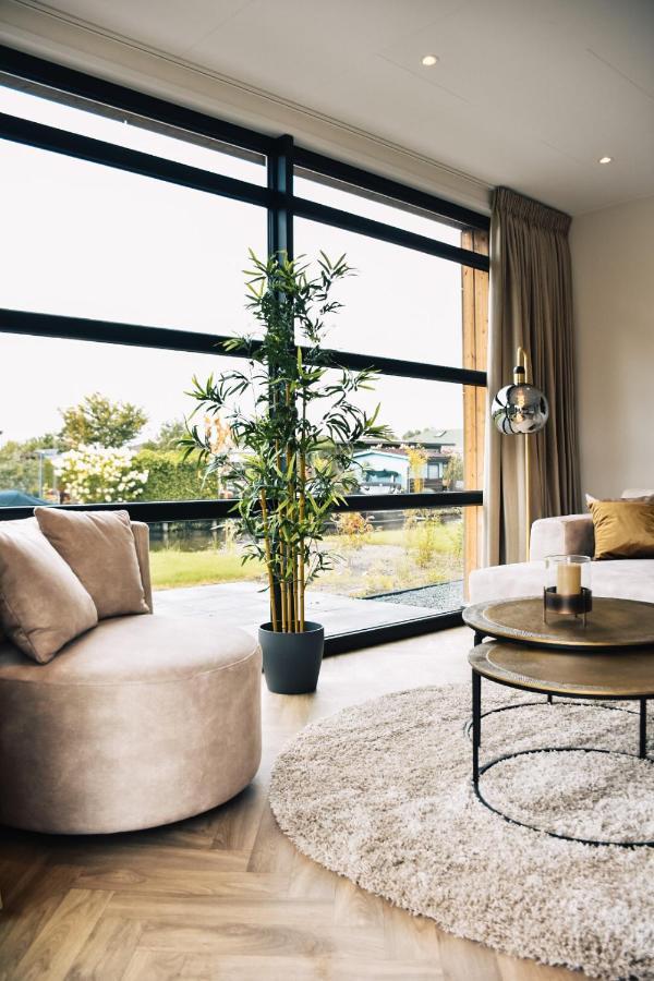 Marinapark Residentie Nieuw Loosdrecht Villa Exterior foto