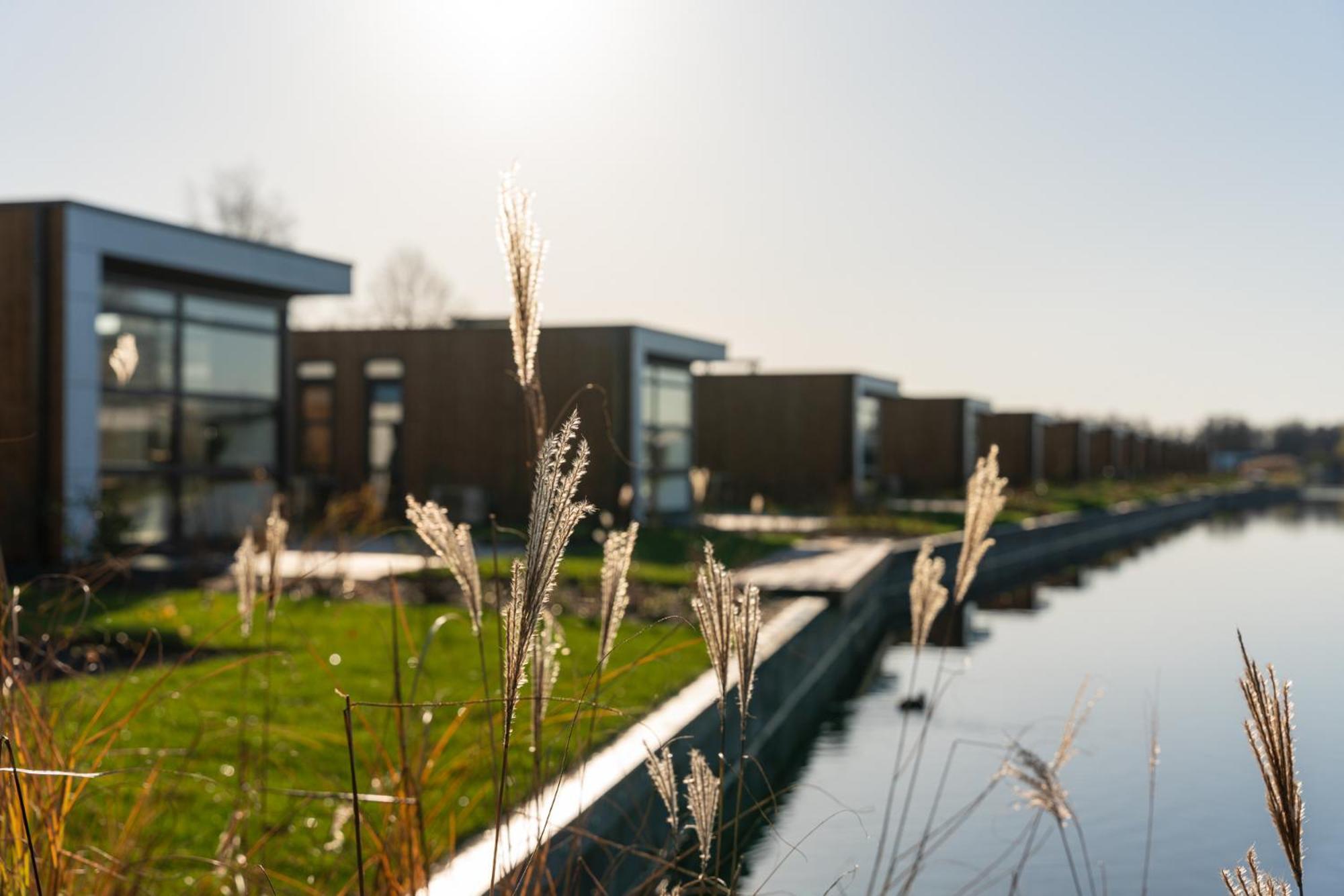Marinapark Residentie Nieuw Loosdrecht Villa Exterior foto