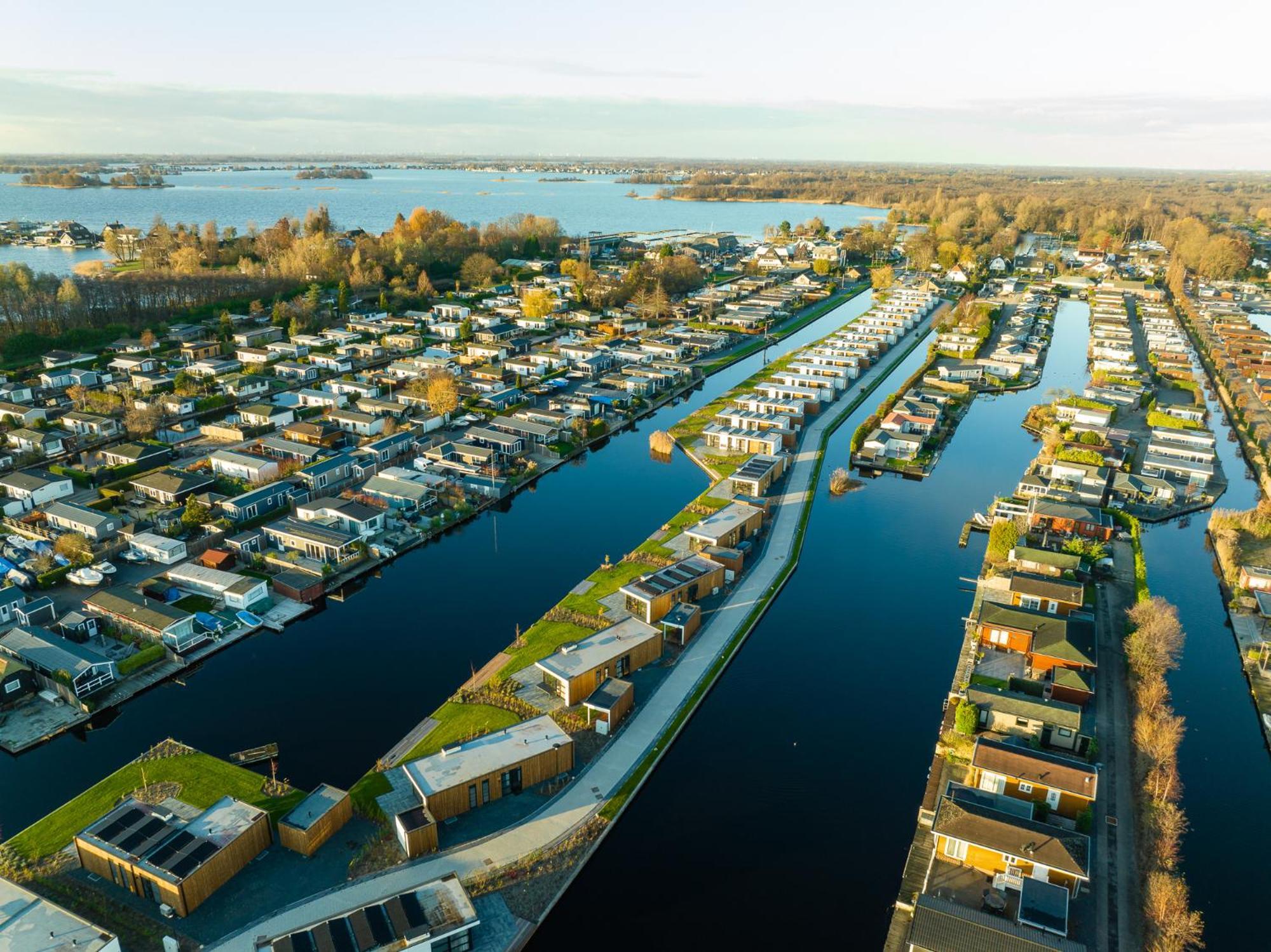 Marinapark Residentie Nieuw Loosdrecht Villa Exterior foto