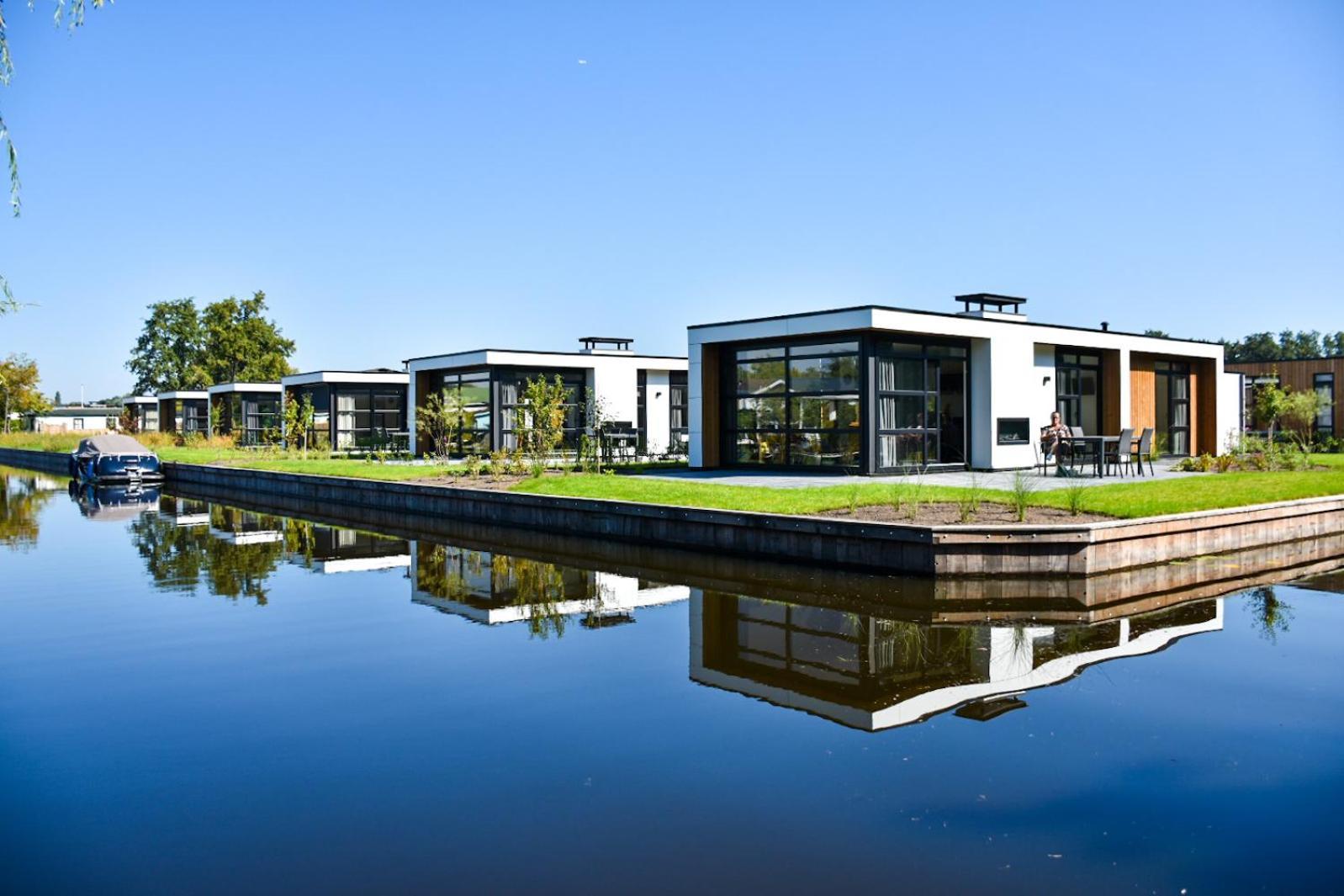 Marinapark Residentie Nieuw Loosdrecht Villa Exterior foto